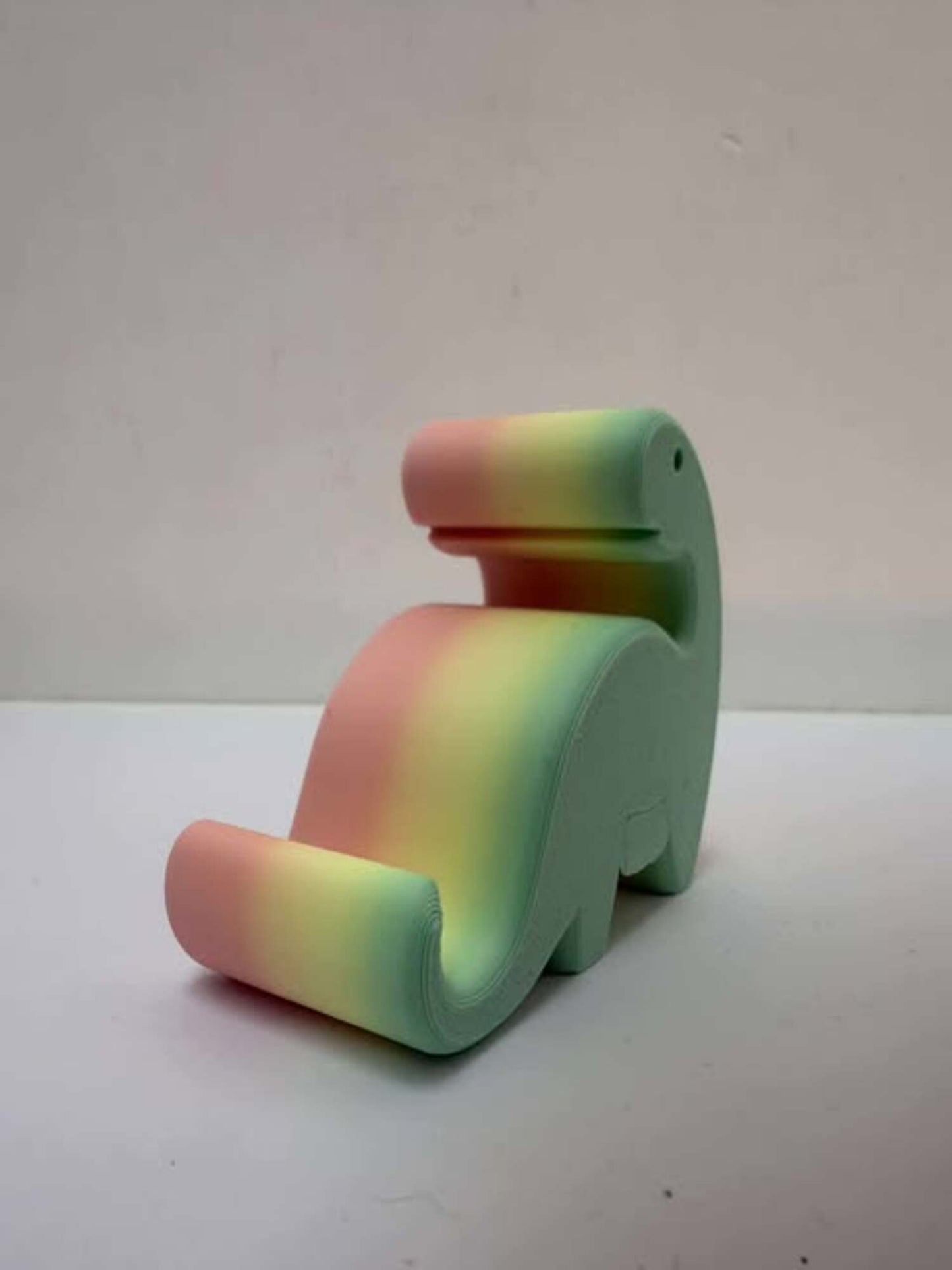 Dinosaur Phone Holder – Cute Desk & Bedside Stand 🦕📱