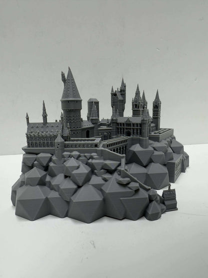 Hogwarts Castle (Highly Detailed)
