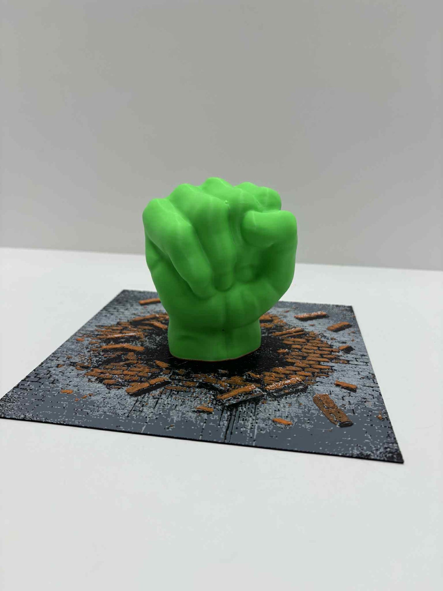 💥 Hulk-Style Smash Hueforge
