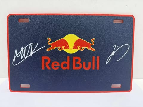 Red Bull Display Plate – 3D Printed Collector Piece