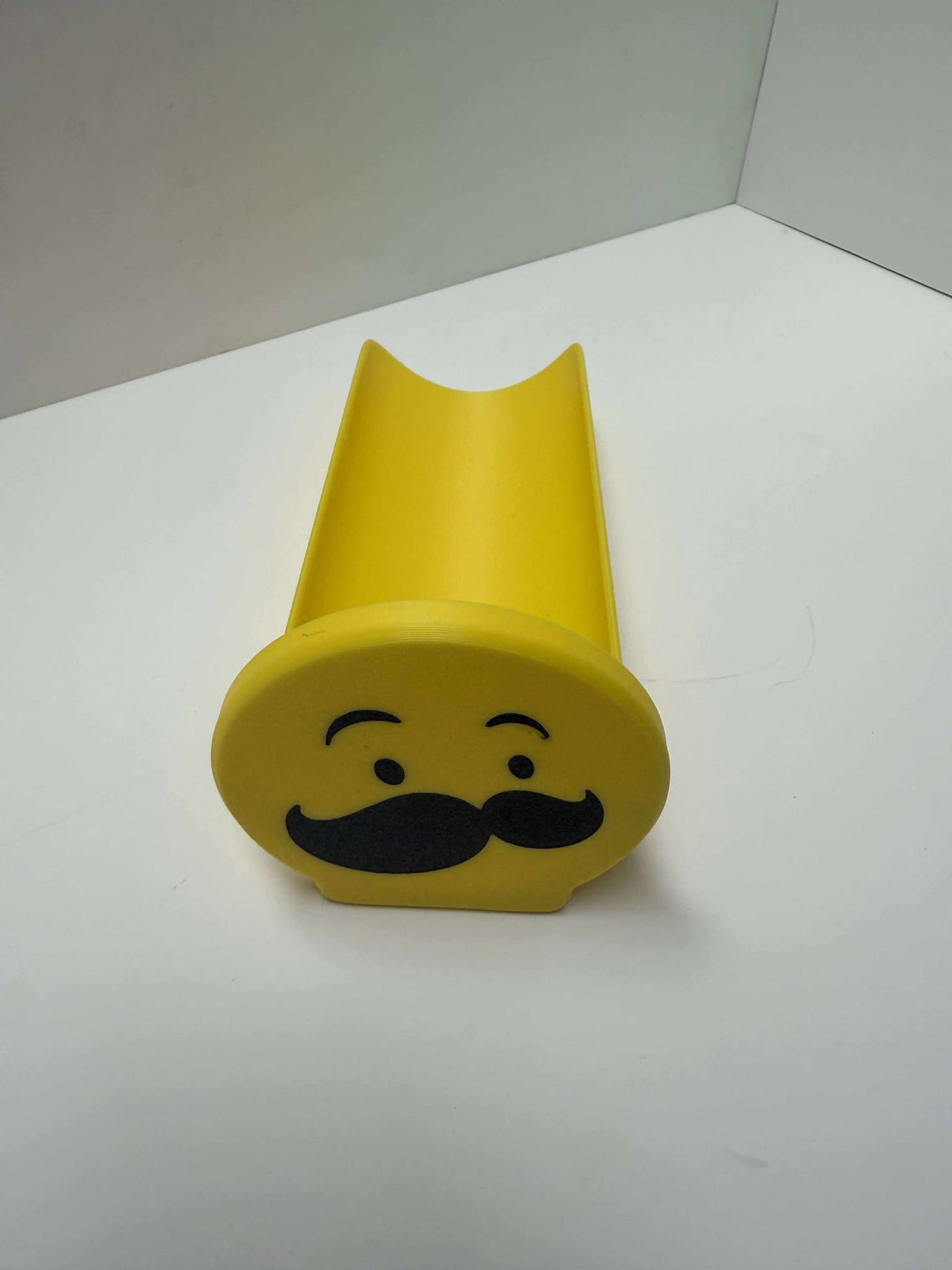 3D Printed Pringle Can Helper